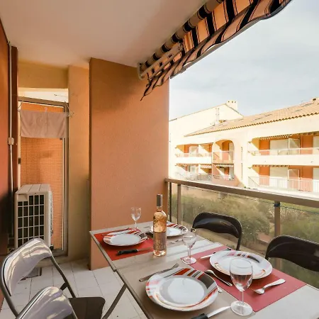 Apartament Studio Le Capitole-12 *
